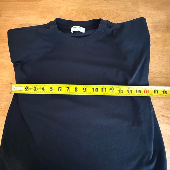 Babaton Aritzia Black Shoulder Pad Tank Top XS Boxy Fit Cotton EUC - Picture 7 of 9